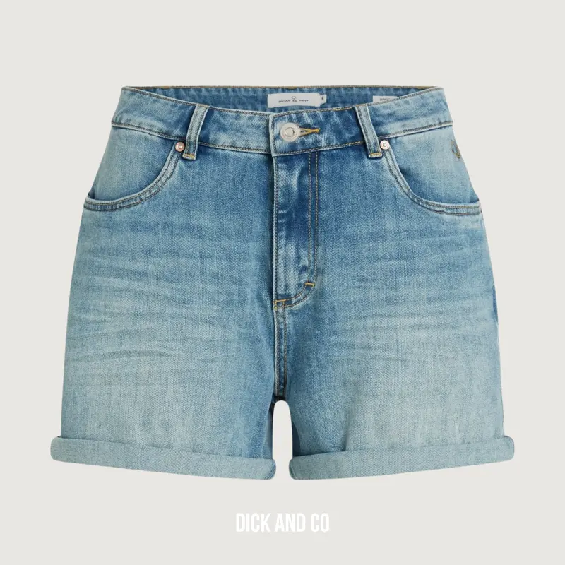 Rosie short