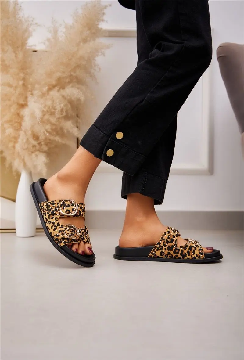 Rowena Stud Leo Slides