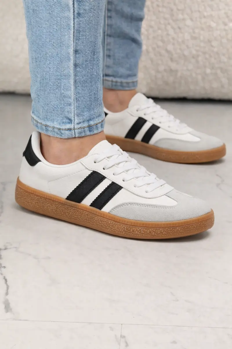 Sam White Sneaker