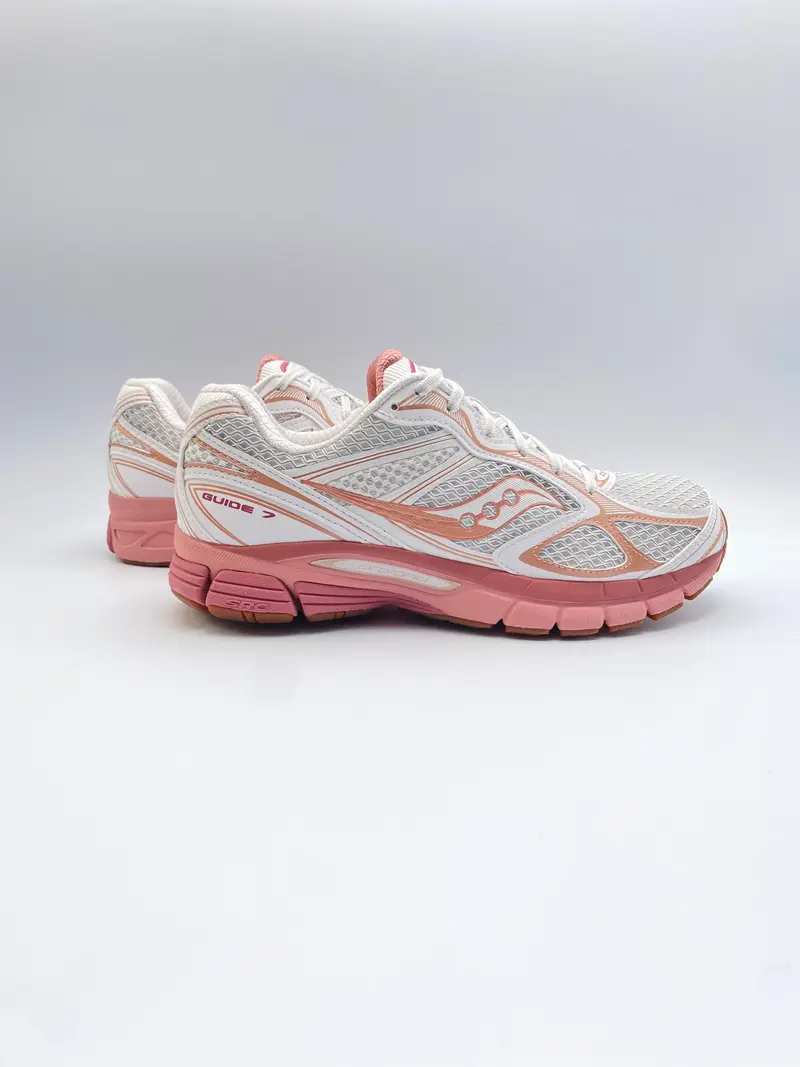 Saucony progrid guide 7 white peach