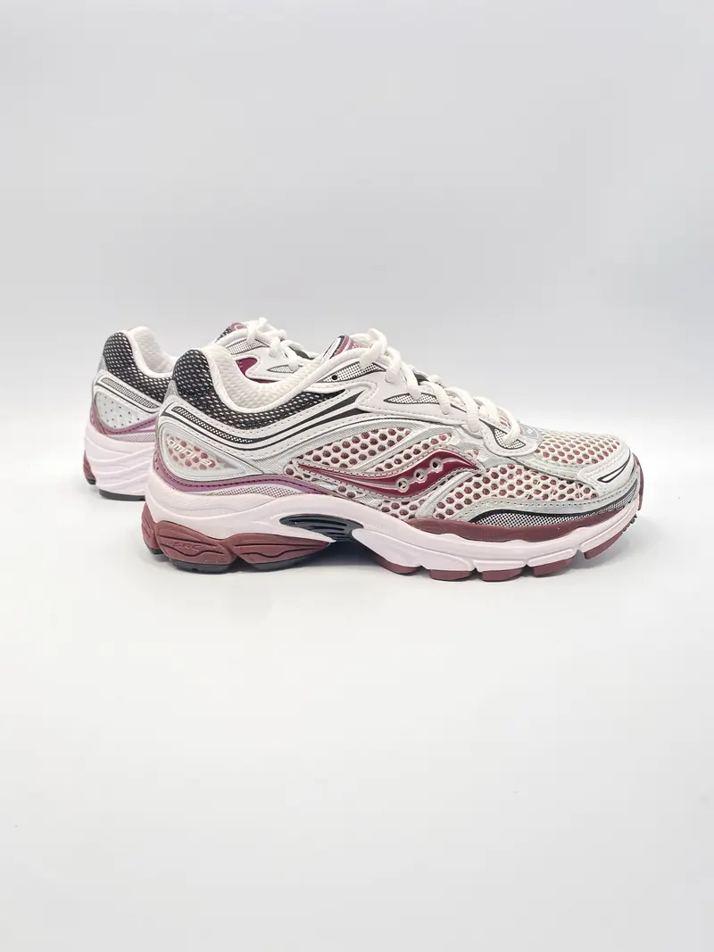 Saucony progrid omni 9 sneaker White maroon