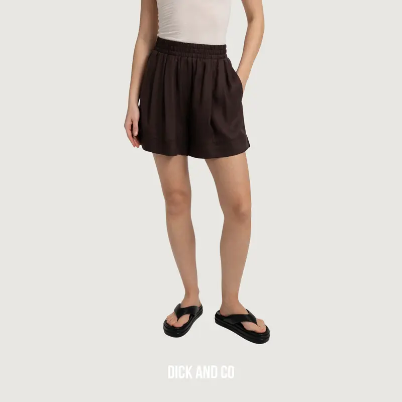 Short met hoge taille en elastische band