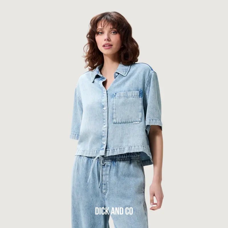 Short sleeve denim blouse