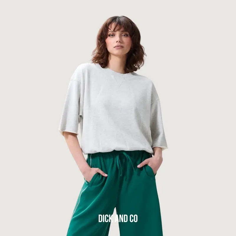 Short sleeve graphic sweater