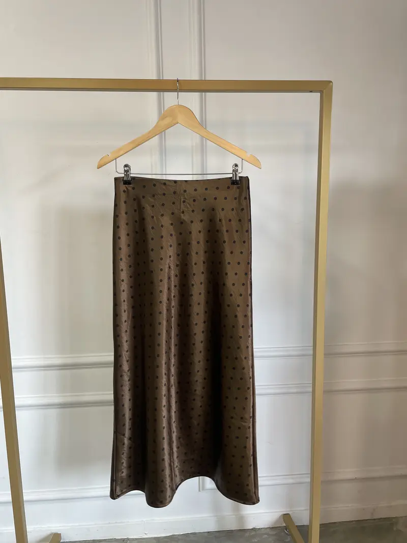 Skirt satin dot 15412-8 Brown