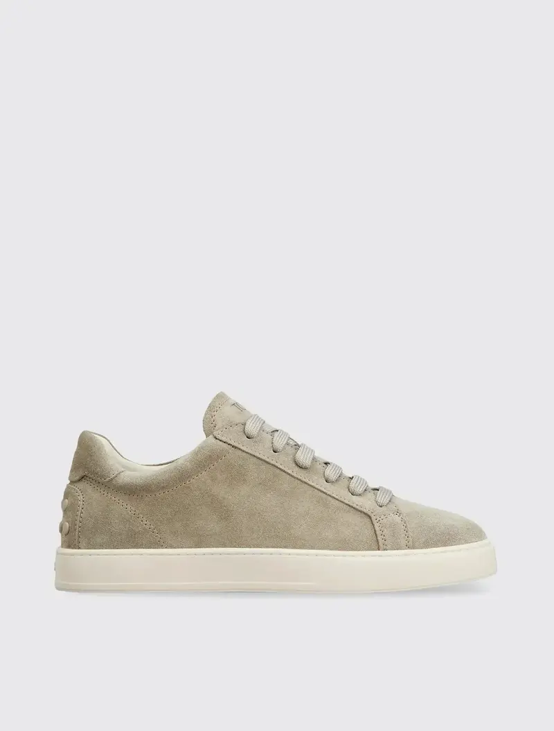 Sneakers in Suede