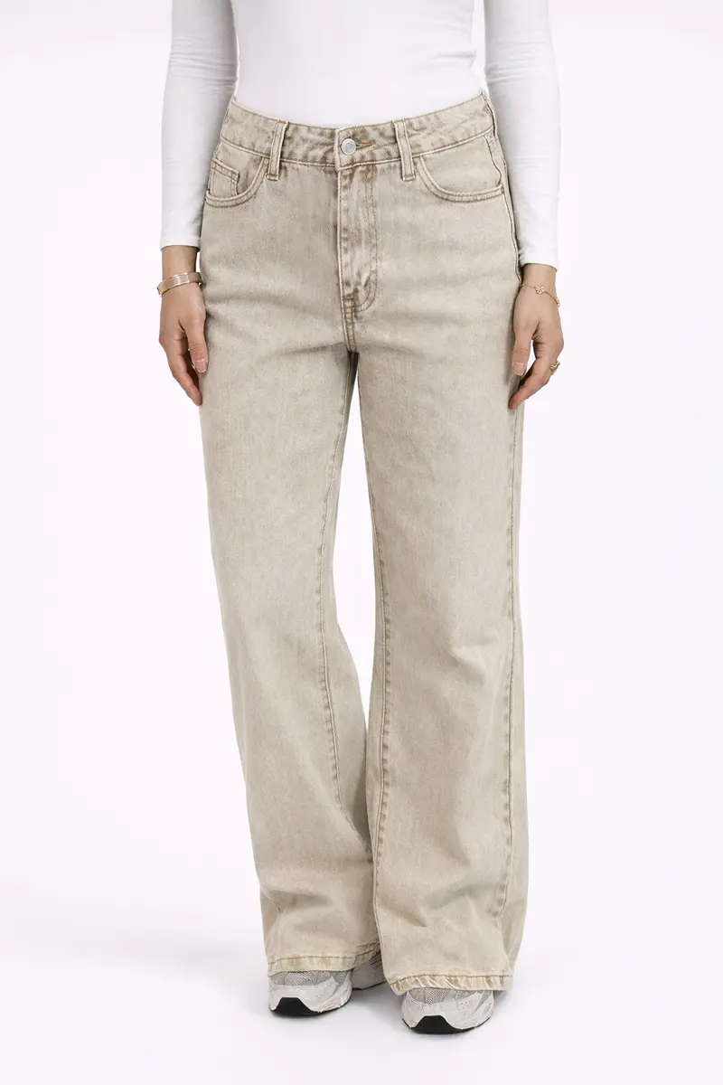 Soft Sand Wide Leg Jeans - Light Stretch
