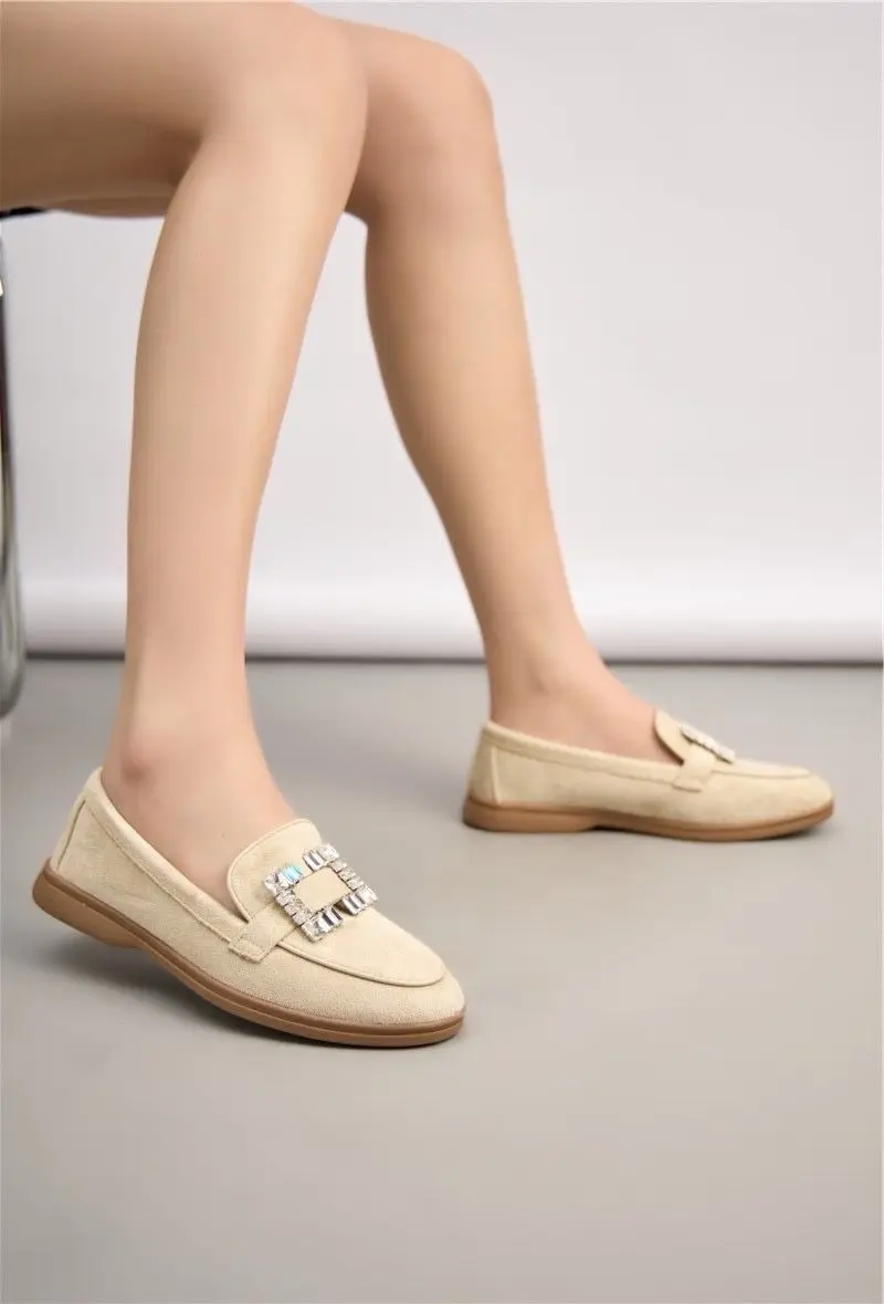 Square Beige Loafer