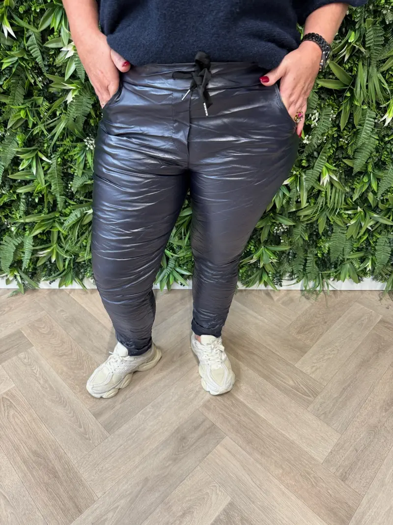 Stretchbroek leatherlook marineblauw
