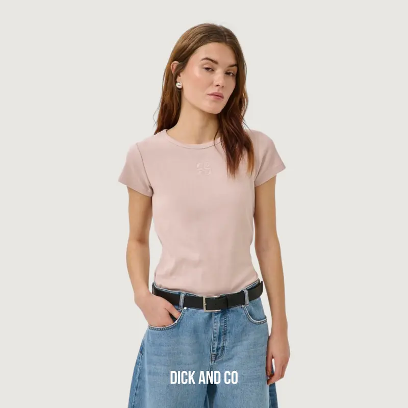 The Mandy Tee