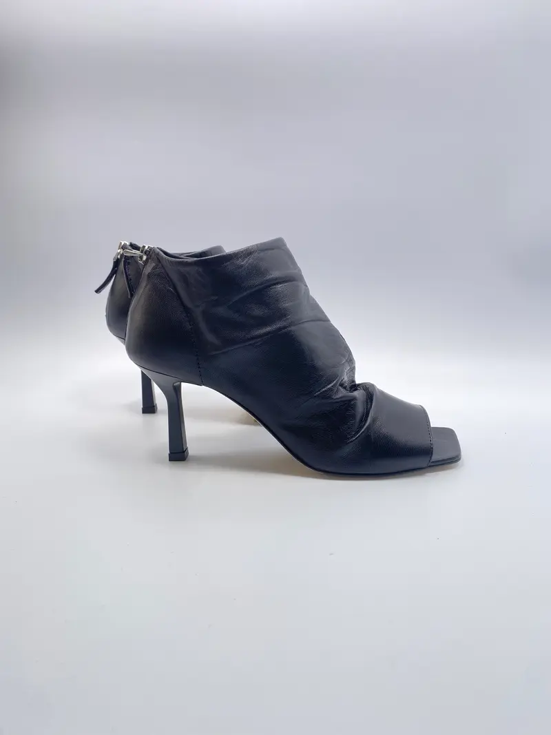 The Seller boots open teen zwart