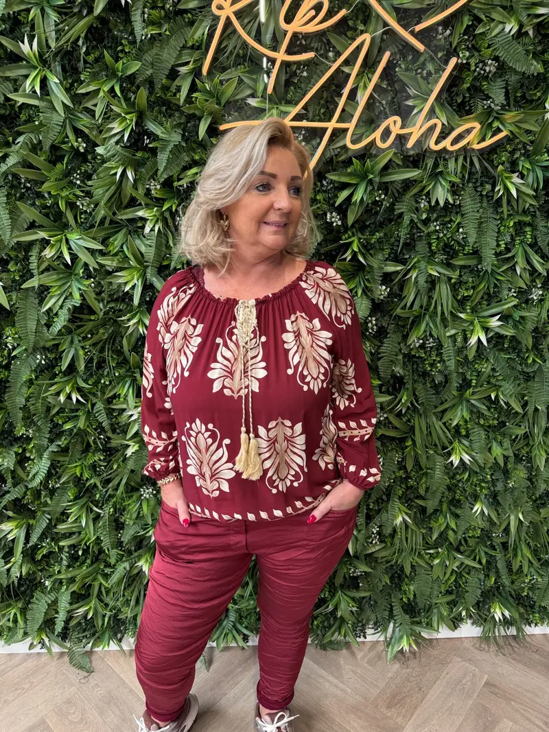 Top bloemen off-shoulder bordeaux