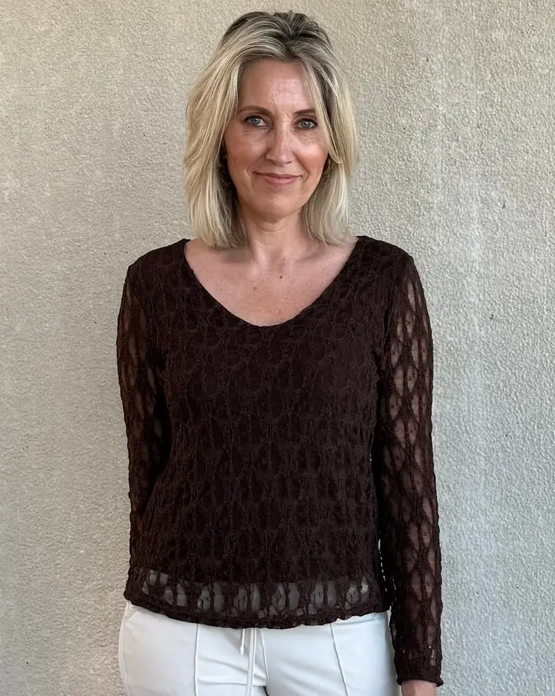 Triple Nine - Kanten Top Lucy Donkerbruin