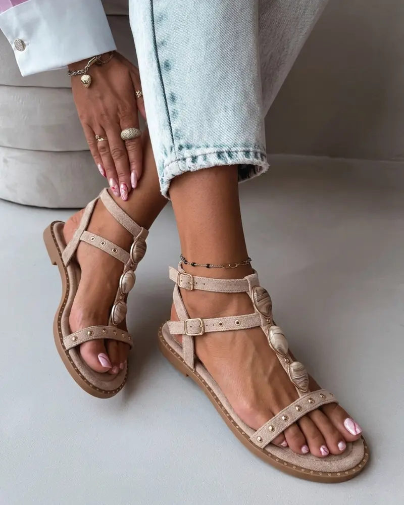 Triple Stone Beige Sandaal