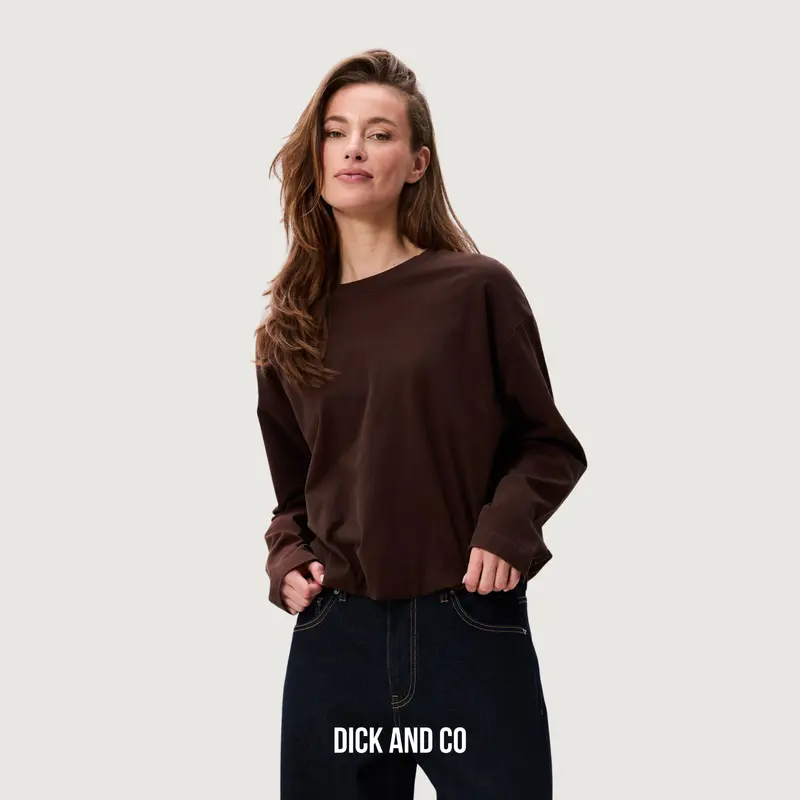 Tuck in long sleeve