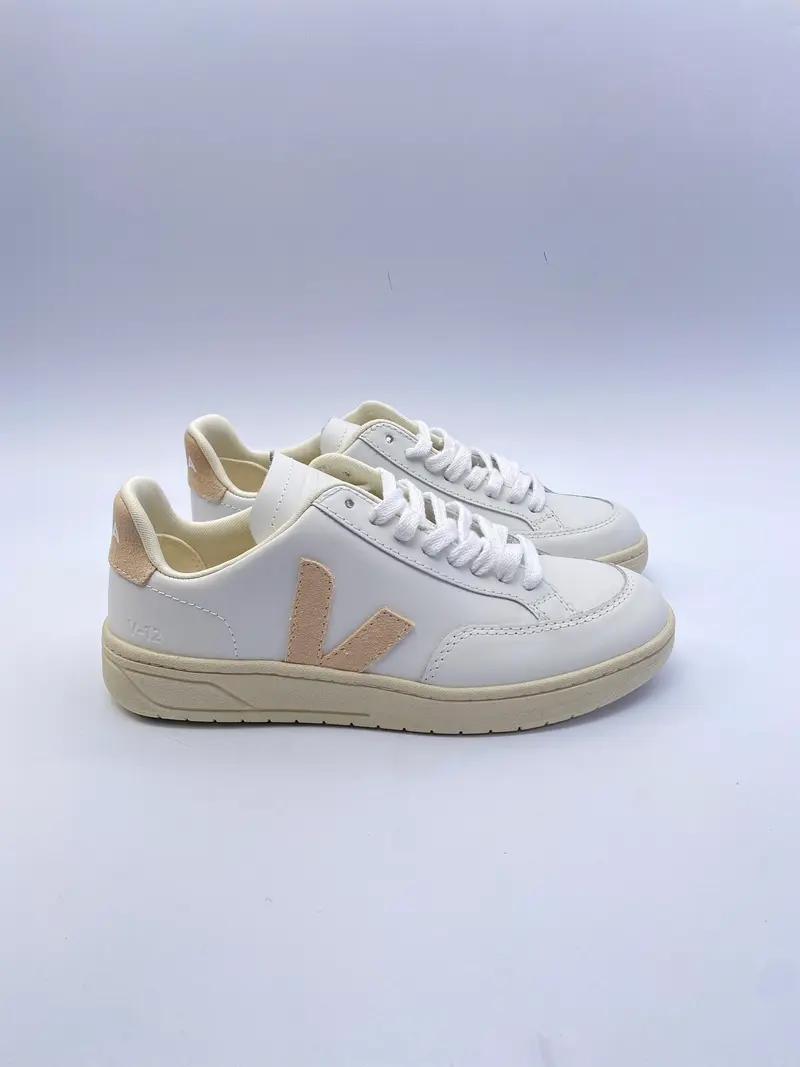 Veja extra white sable sneaker