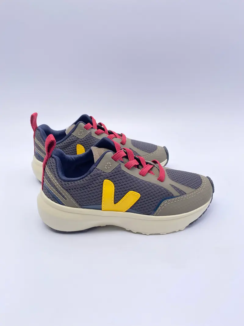 Veja  runner Alveomesh Grafite Tonic