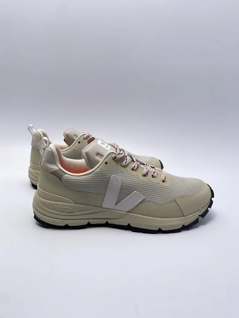 Veja runner  Dekkan alveomesh natural white