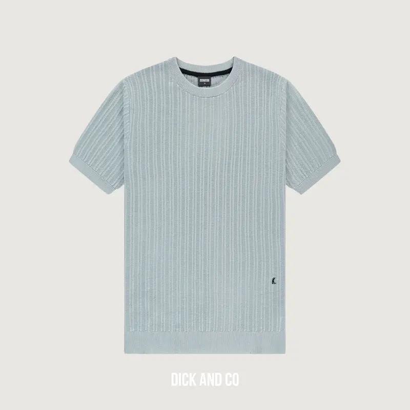 Vertical t-shirt