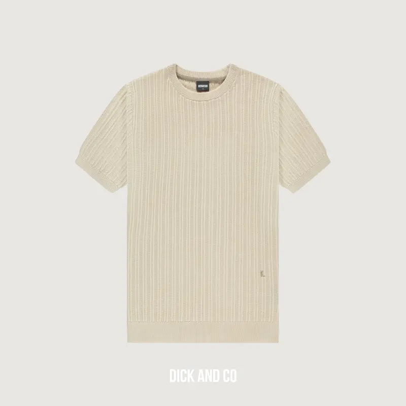 Vertical t-shirt