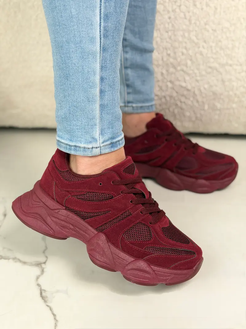 Viva Bordeaux Sneaker