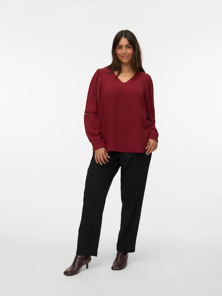 VMCALVA LACE L/S TOP CUR