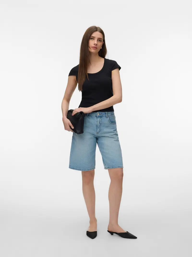 VMCHLOE CS SHORT U-NECK