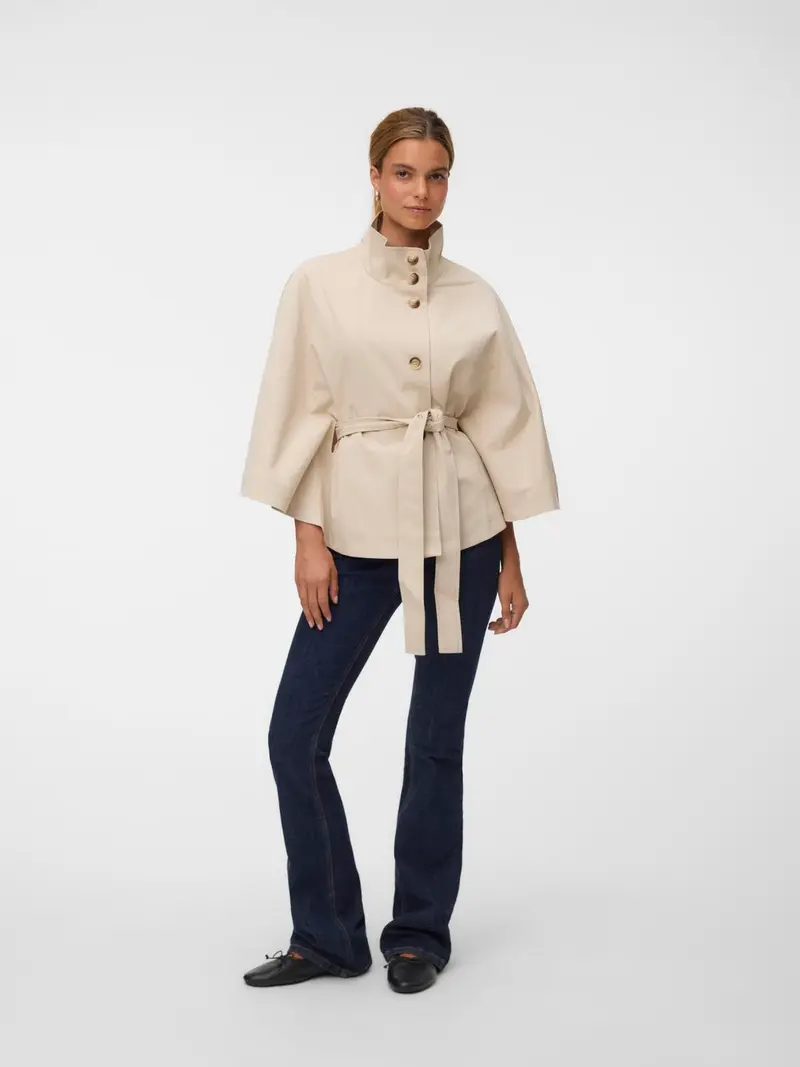 VMNORAFLORA SHORT CAPE