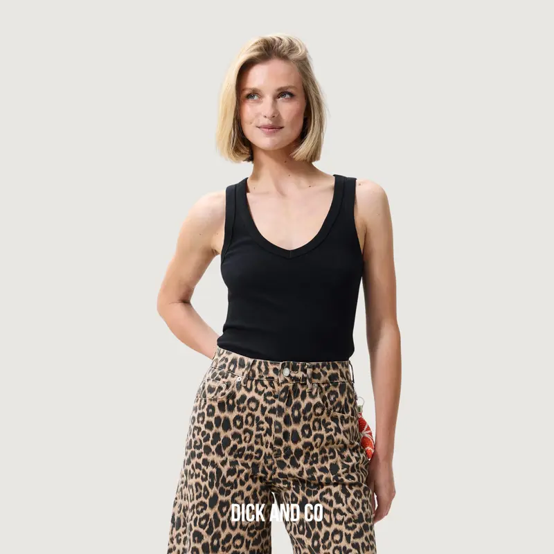 Vneck rib singlet